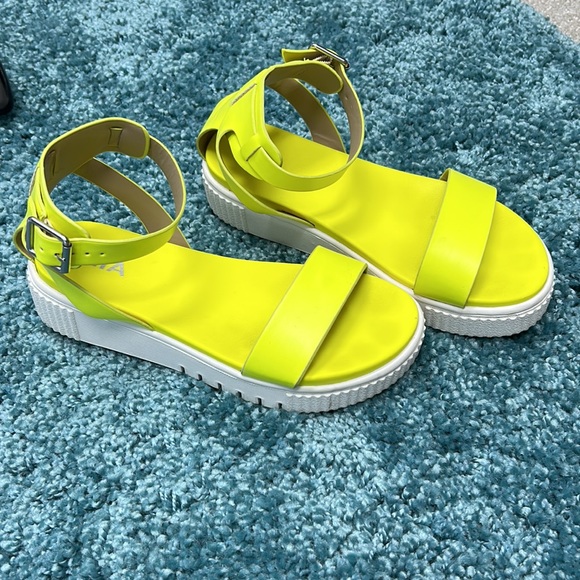Mia Neon Yellow Sandals - Picture 2 of 3